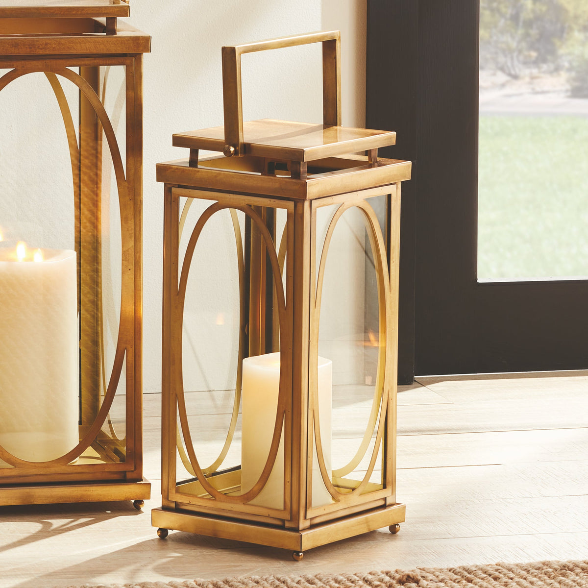 Oval Frame Candle Lantern